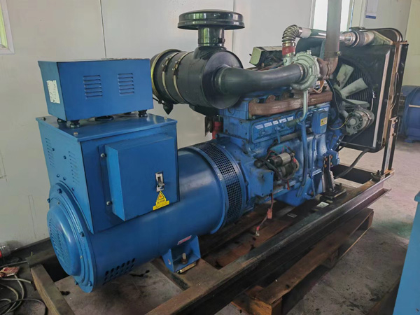 京口100kW柴油发电机组使用多级机油有哪些优缺点？